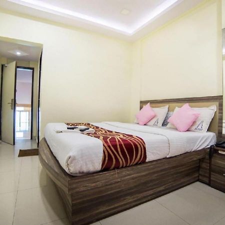 Akash Villa Guest House Csennai Kültér fotó