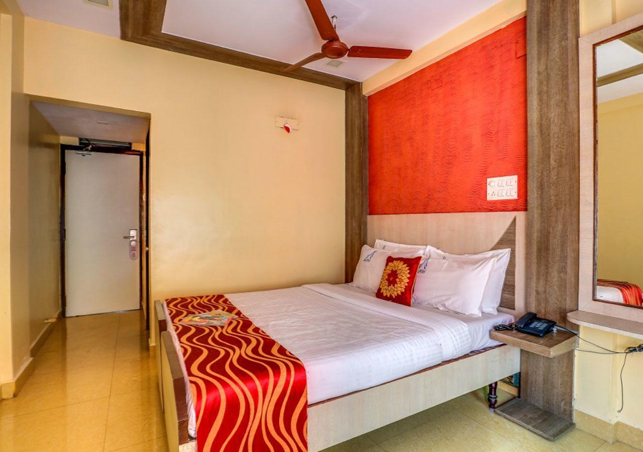 Akash Villa Guest House Csennai Kültér fotó