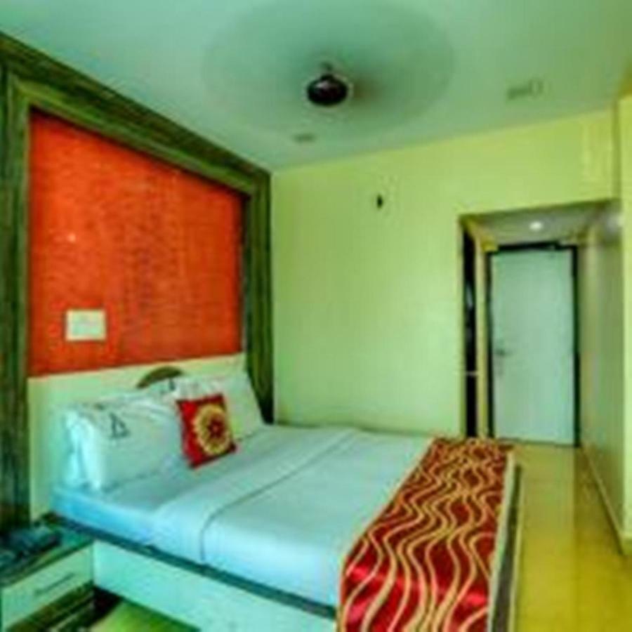 Akash Villa Guest House Csennai Kültér fotó